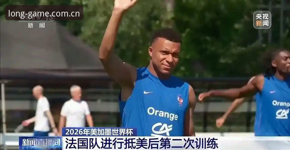 法国队内幕新闻使用指南：登贝莱“训话”姆巴佩，看懂更衣室新秩序